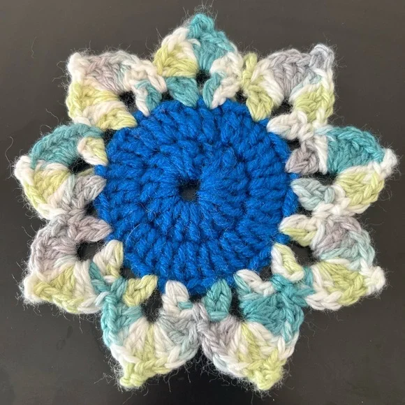 Handmade sunflower coasters - Picture 4 of 4